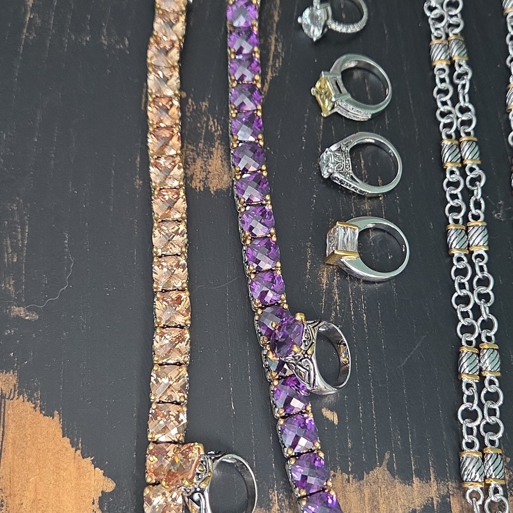 Park Lane Elegant Silver and Gold Jewelry Set - Picture 3 of 4